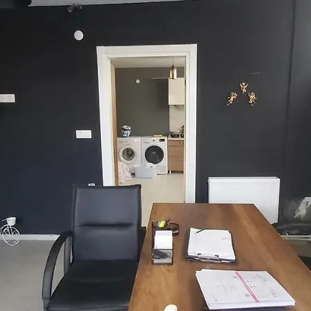 Homes شقة