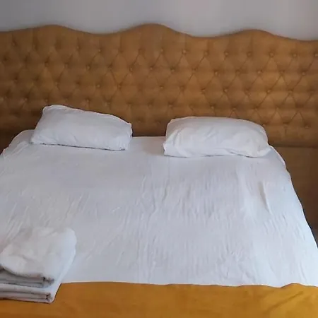 Homes شقة